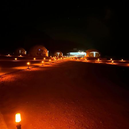 Hotel Amanda Luxury Camp Wadi Rum Esterno foto