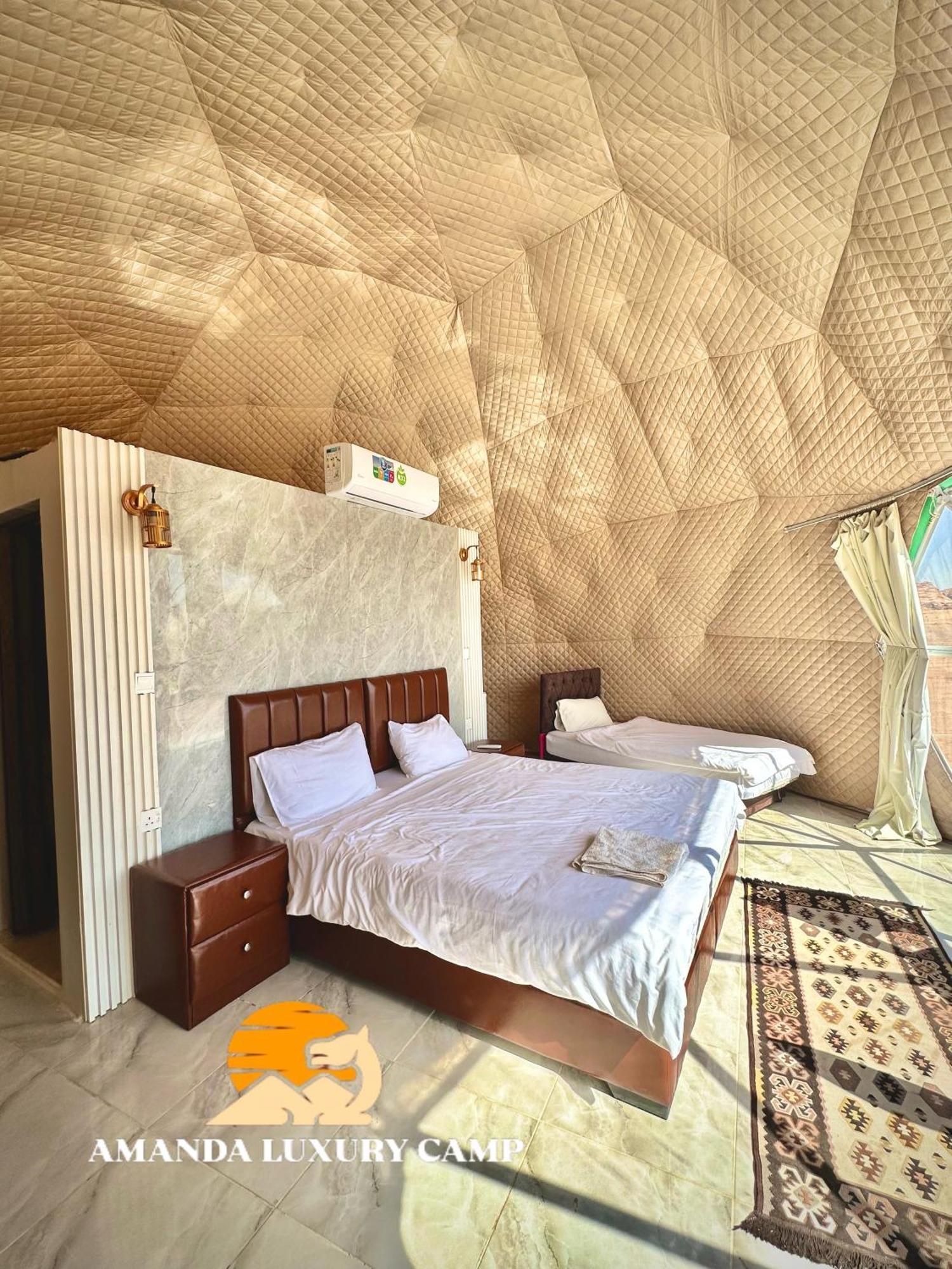 Hotel Amanda Luxury Camp Wadi Rum Esterno foto